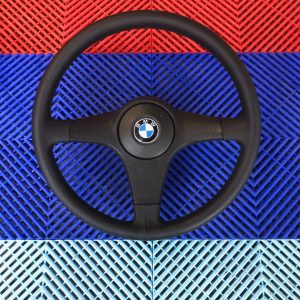 E30 háromágú Kormány felújítva