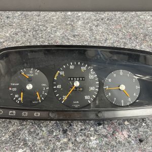 MERCEDES BENZ W123 műszercsoport